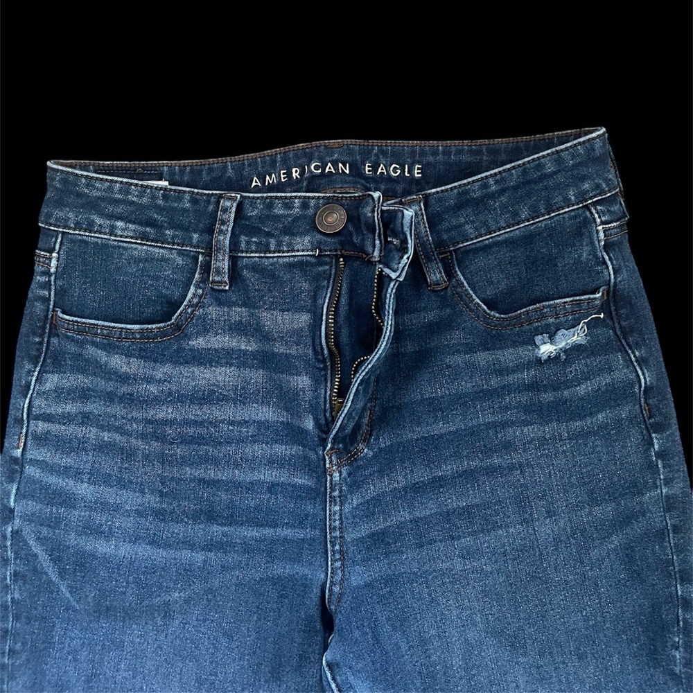 American Eagle Outfitters Distressed Dark Wash Hi-Rise Jegging